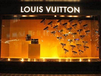 louis vuitton retail learning manager salary|Louis Vuitton Jobs .